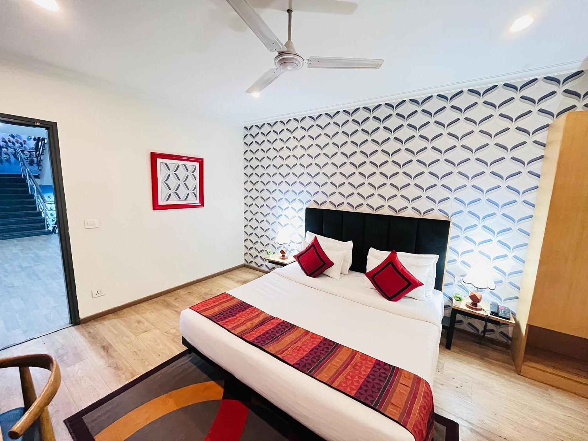 Qotel Hotel Chhatarpur - Oppsite Tivoli Garden 新德里 外观 照片